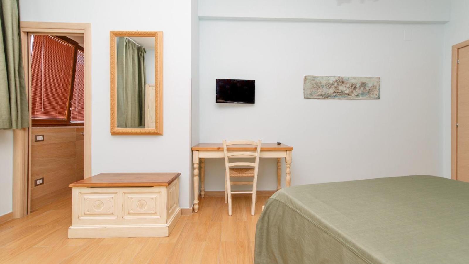 كامبوباسّو Rooms 66 المظهر الخارجي الصورة